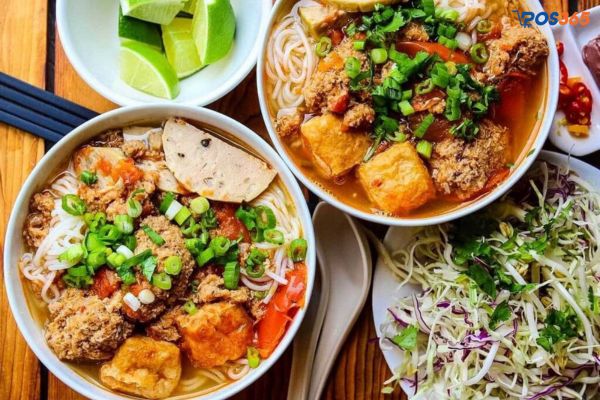 Bún Riêu Nhà là một quán ăn trưa ngon ở Sài Gòn